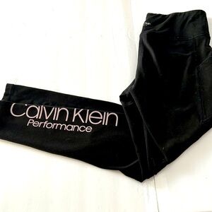Calvin Klein performance stretch yoga athletic pants size S/P New